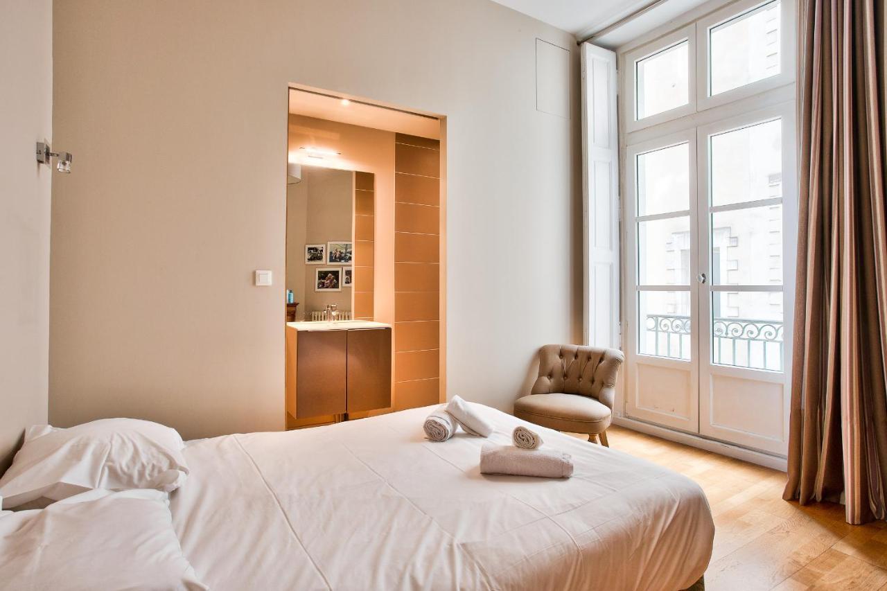 En Plein Centre Ville Appartement D'Exception Nantes Luaran gambar